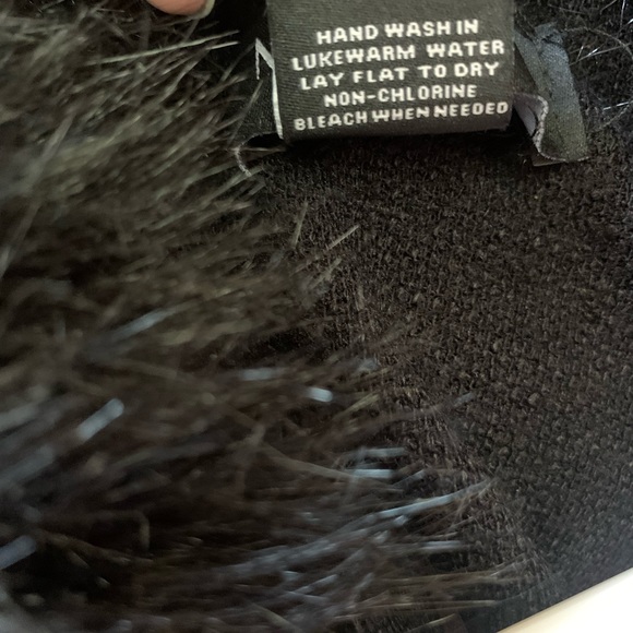 Marcus Alder shawl - Picture 6 of 7